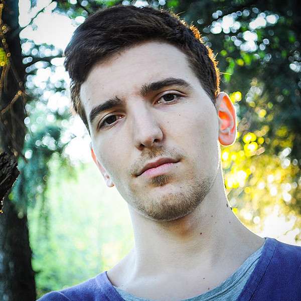 Artist Portrait