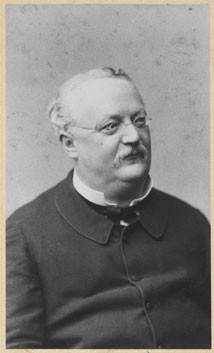 Artist Portrait