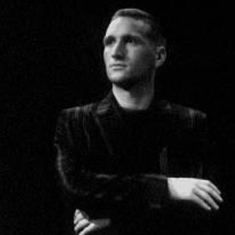 Artist Portrait