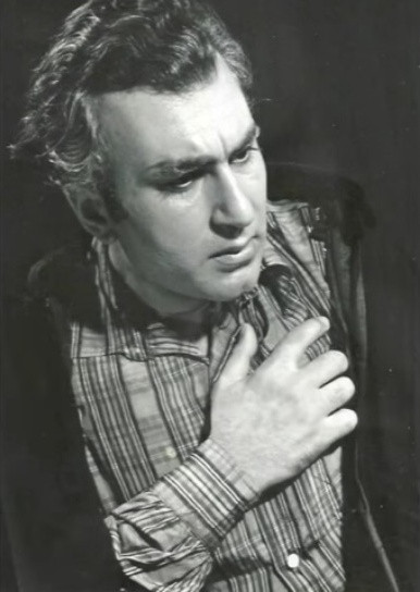 Artist Portrait
